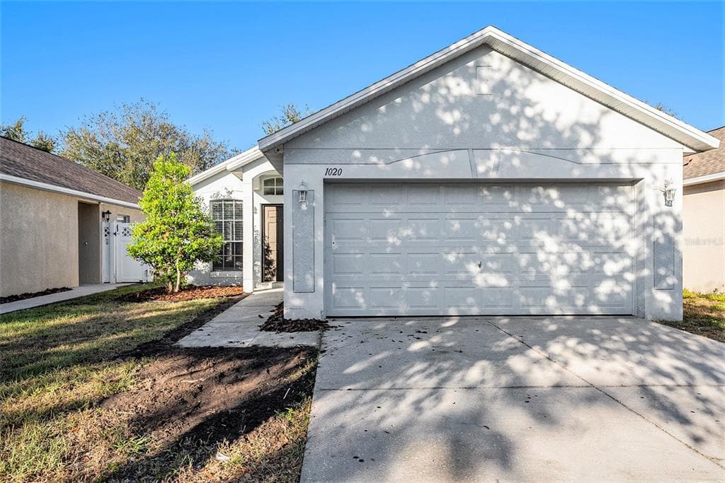1020 BRENTON LEAF DRIVE RUSKIN, FL 33570