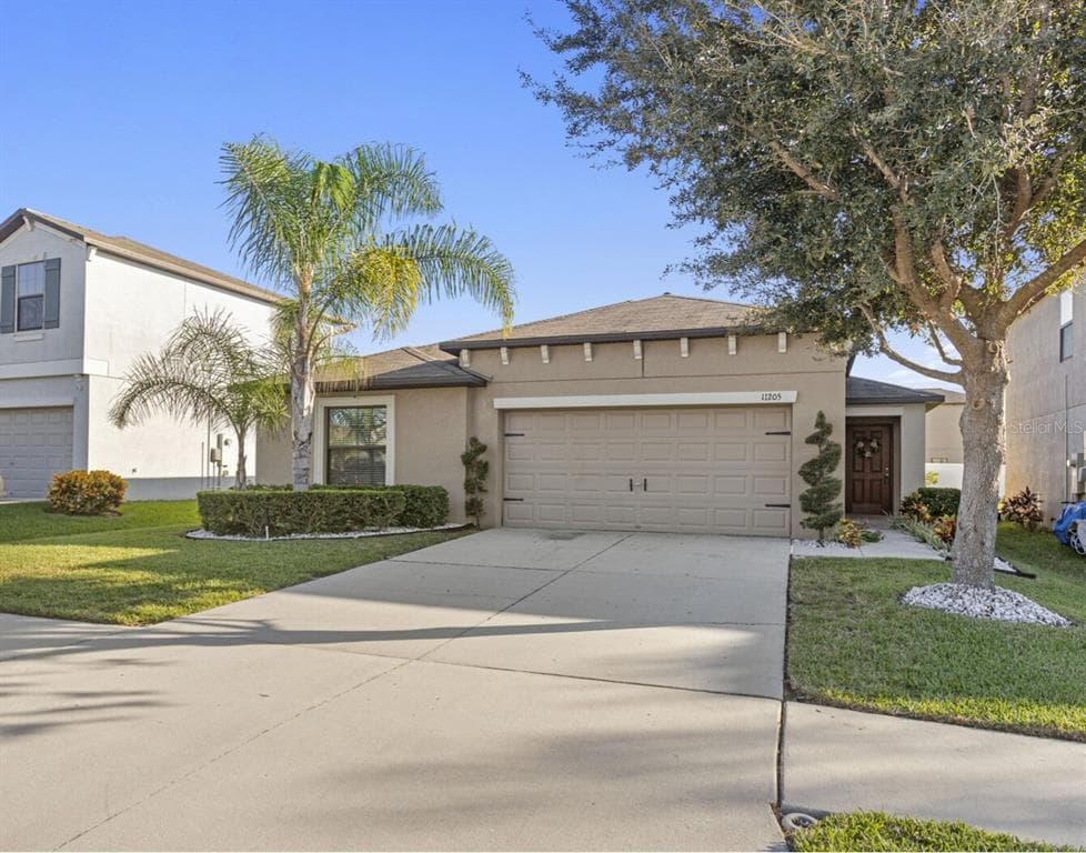 11205 LELAND GROVES DRIVE RIVERVIEW, FL 33579