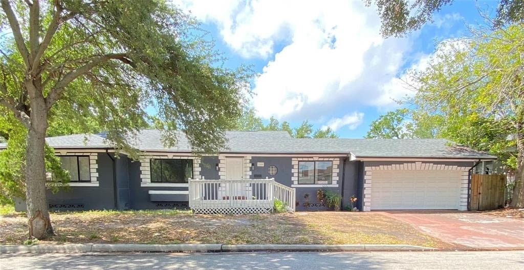 2400 13TH AVENUE S ST PETERSBURG, FL 33712