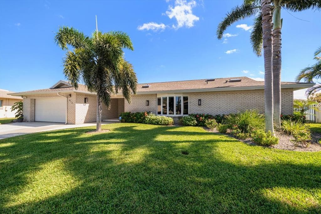 615 HARBOR ISLAND