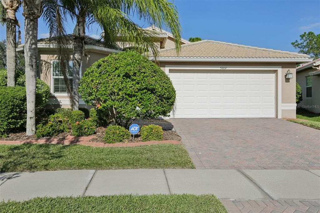 5004 SANDY BROOK CIRCLE WIMAUMA, FL 33598