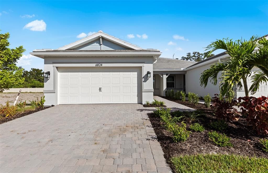 6824 NAVELINA LANE NOKOMIS, FL 34275