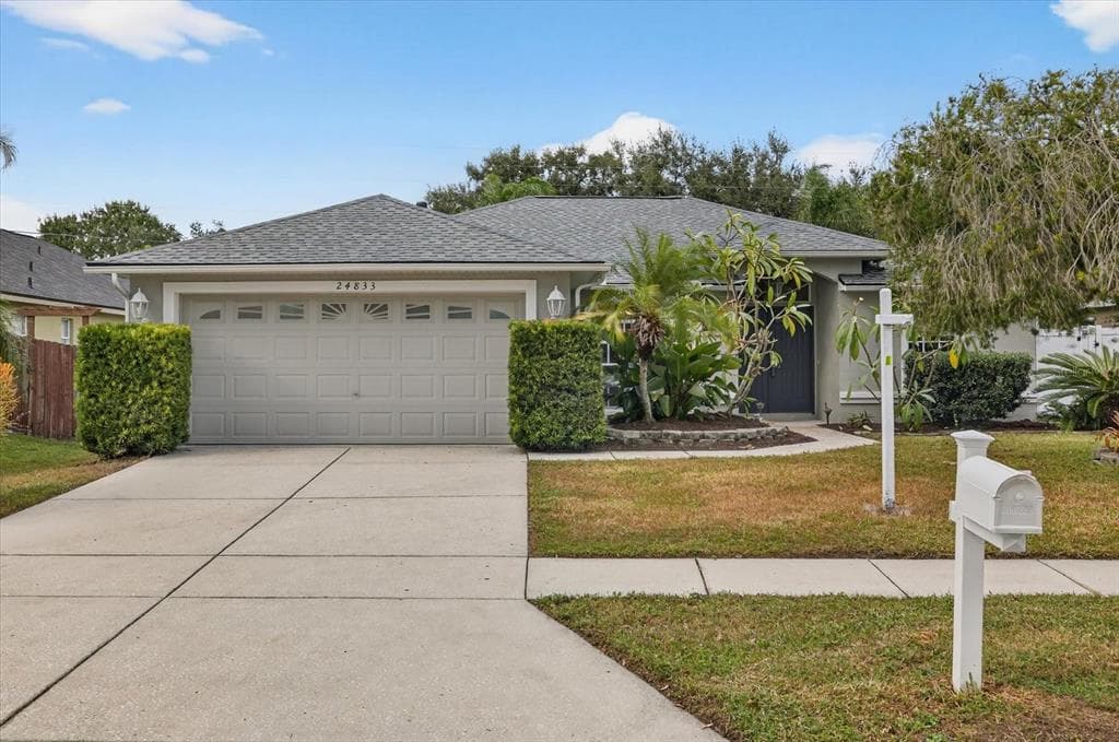 24833 LAUREL RIDGE DRIVE LUTZ, FL 33559