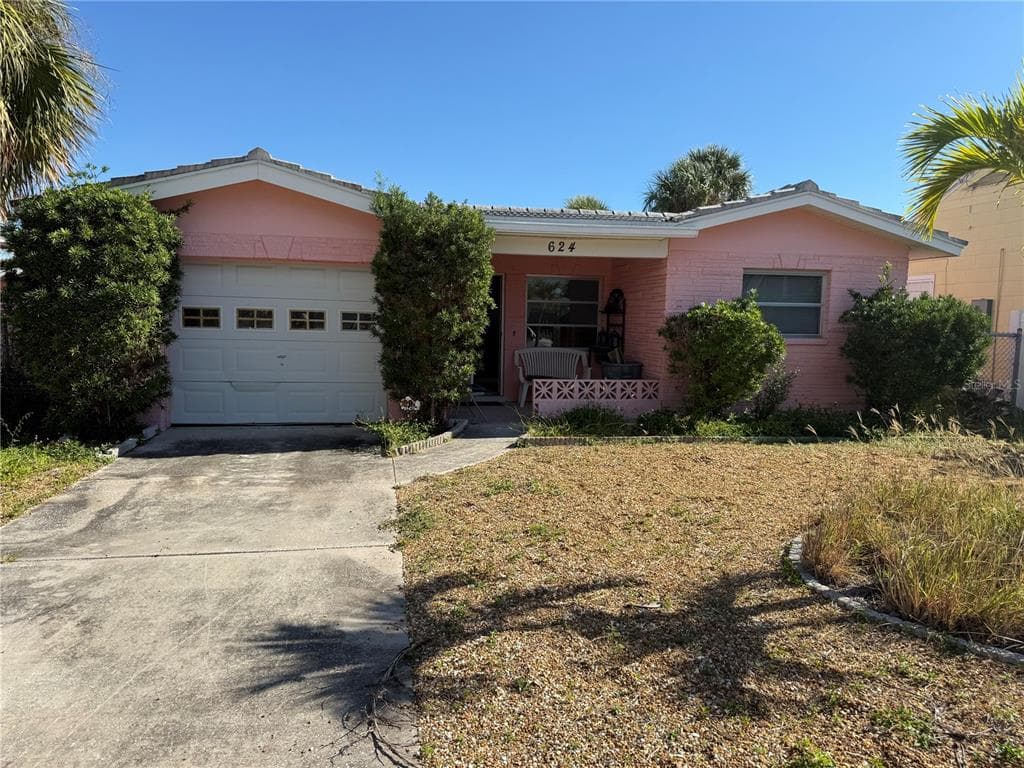 624 77TH AVENUE ST PETE BEACH, FL 33706