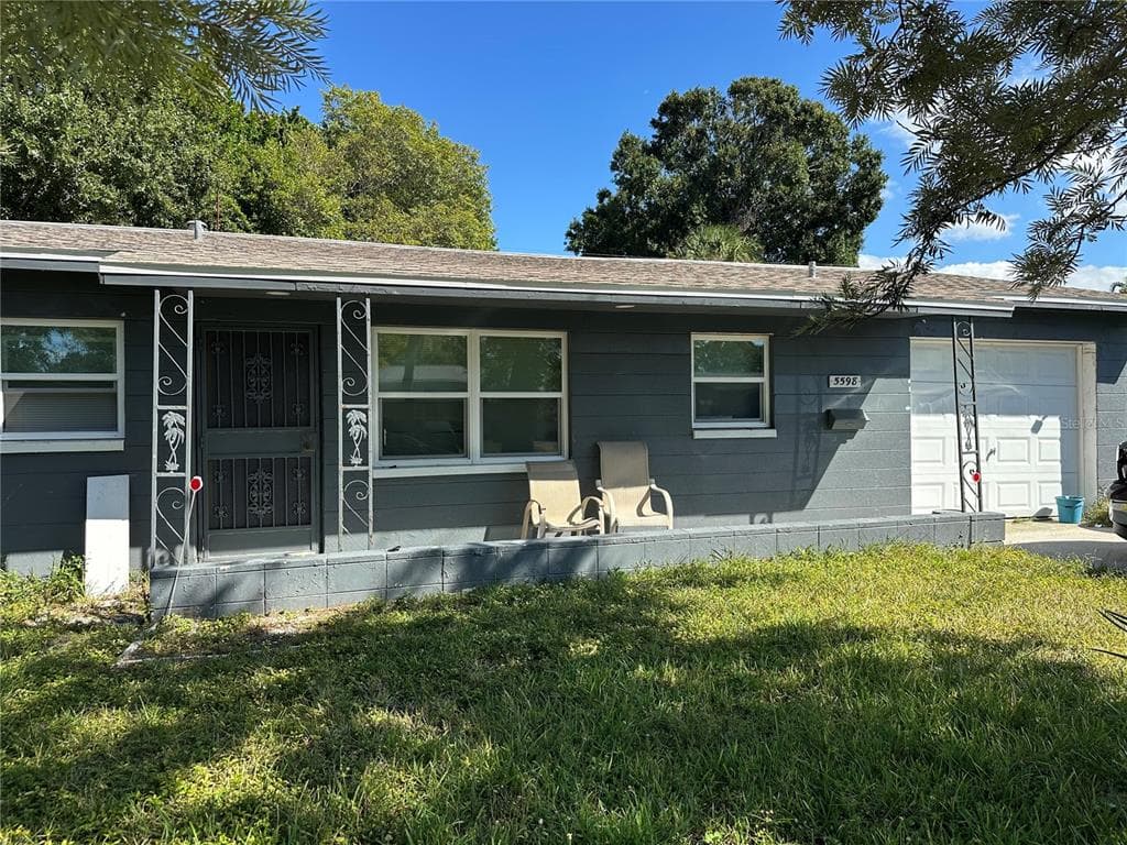 5598 5TH WAY S ST PETERSBURG, FL 33705