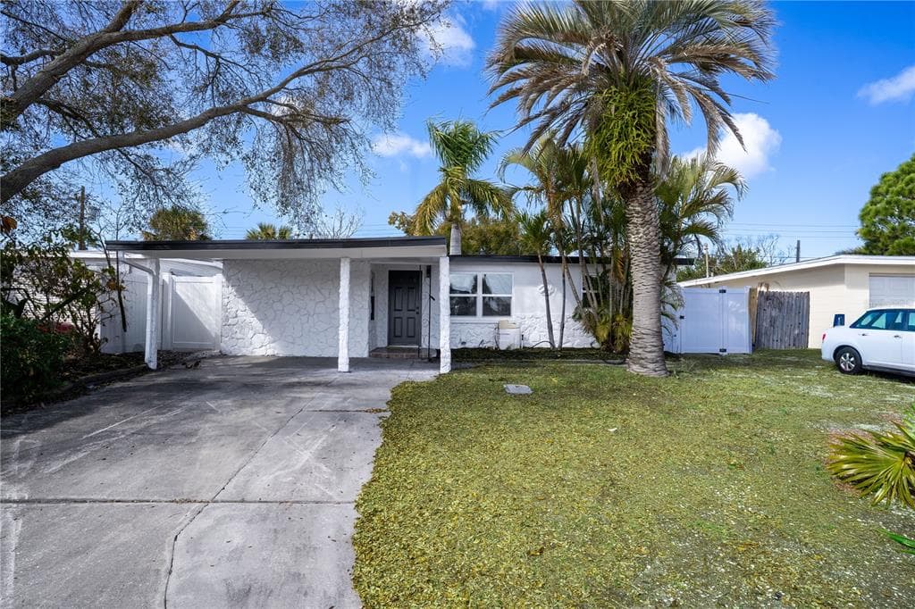 12036 105TH STREET N LARGO, FL 33773