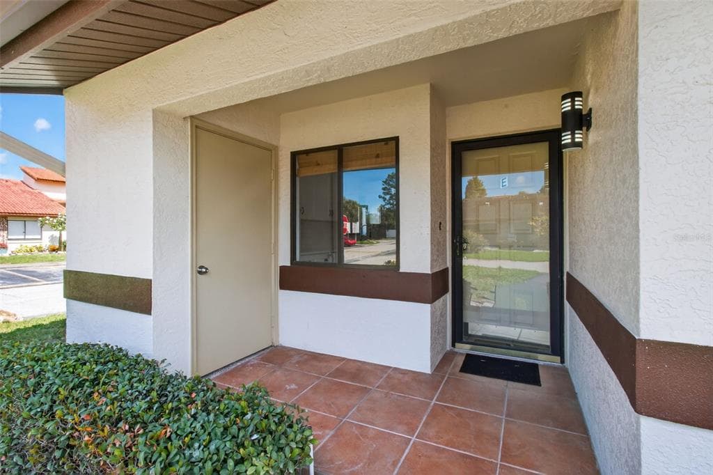 7360 ULMERTON ROAD UNIT 30E LARGO, FL 33771