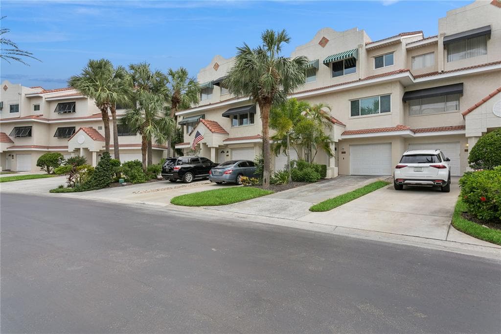 4633 MIRABELLA COURT ST PETE BEACH, FL 33706