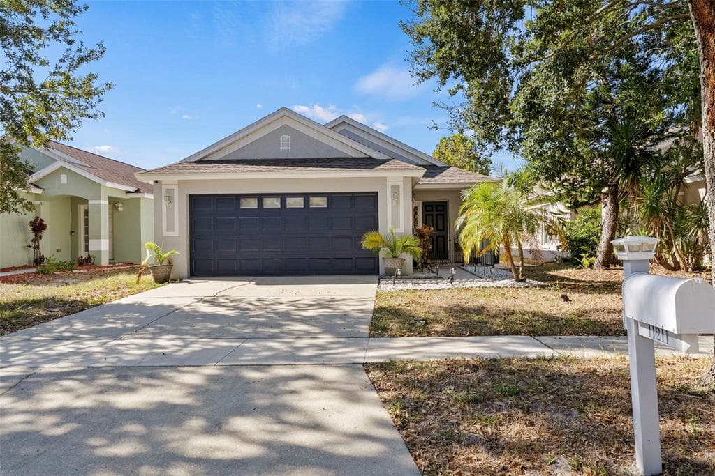 11211 PLACID LAKE COURT RIVERVIEW, FL 33569
