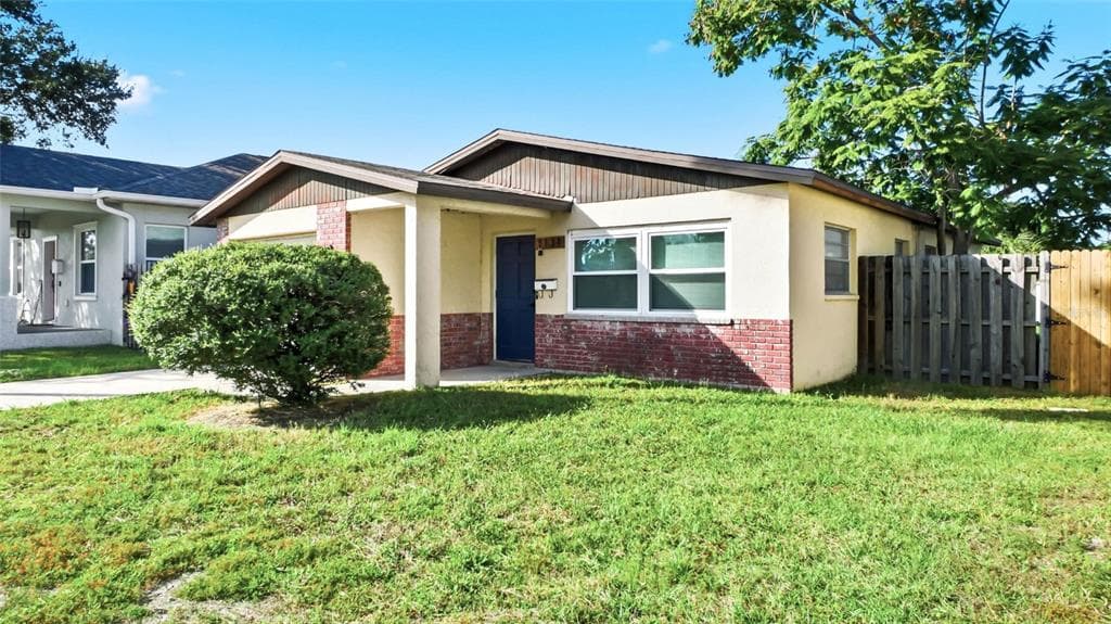 1131 55TH AVENUE N ST PETERSBURG, FL 33703