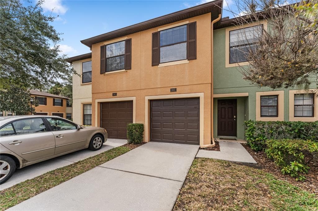 2661 OLEANDER LAKES DRIVE BRANDON, FL 33511