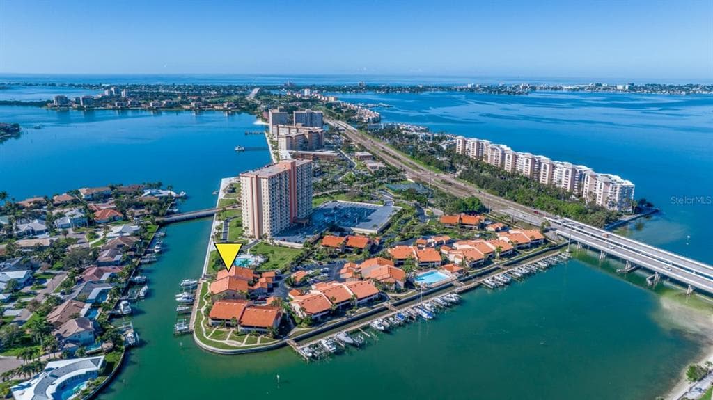 4750 BRITTANY DRIVE S UNIT 127 ST PETERSBURG, FL 33715