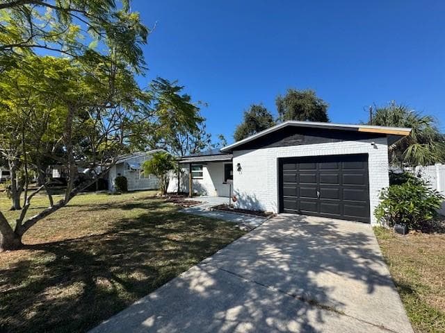 1411 39TH AVENUE N ST PETERSBURG, FL 33703