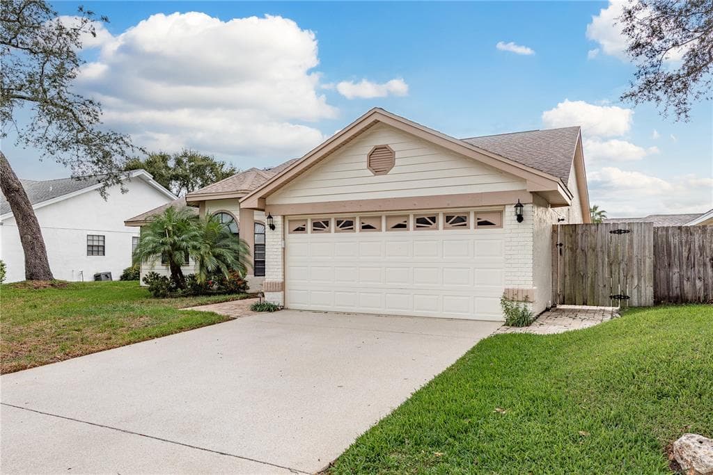4962 HARBOR WOODS DRIVE PALM HARBOR, FL 34683