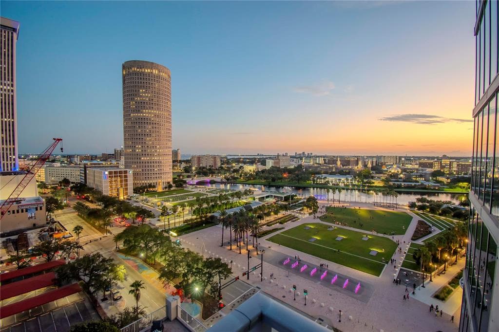 777 N ASHLEY DRIVE UNIT 1204 TAMPA, FL 33602