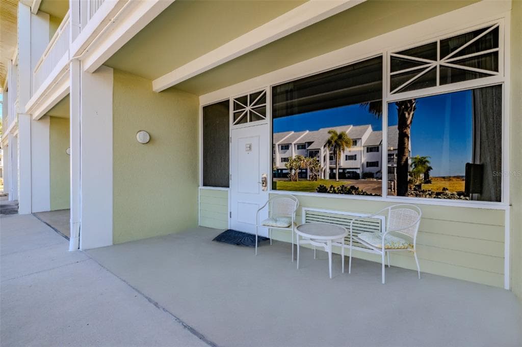 611 DESTINY DRIVE UNIT 304 RUSKIN, FL 33570