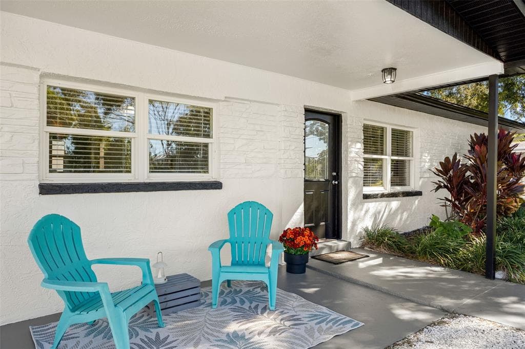 337 SHORE DRIVE E OLDSMAR, FL 34677