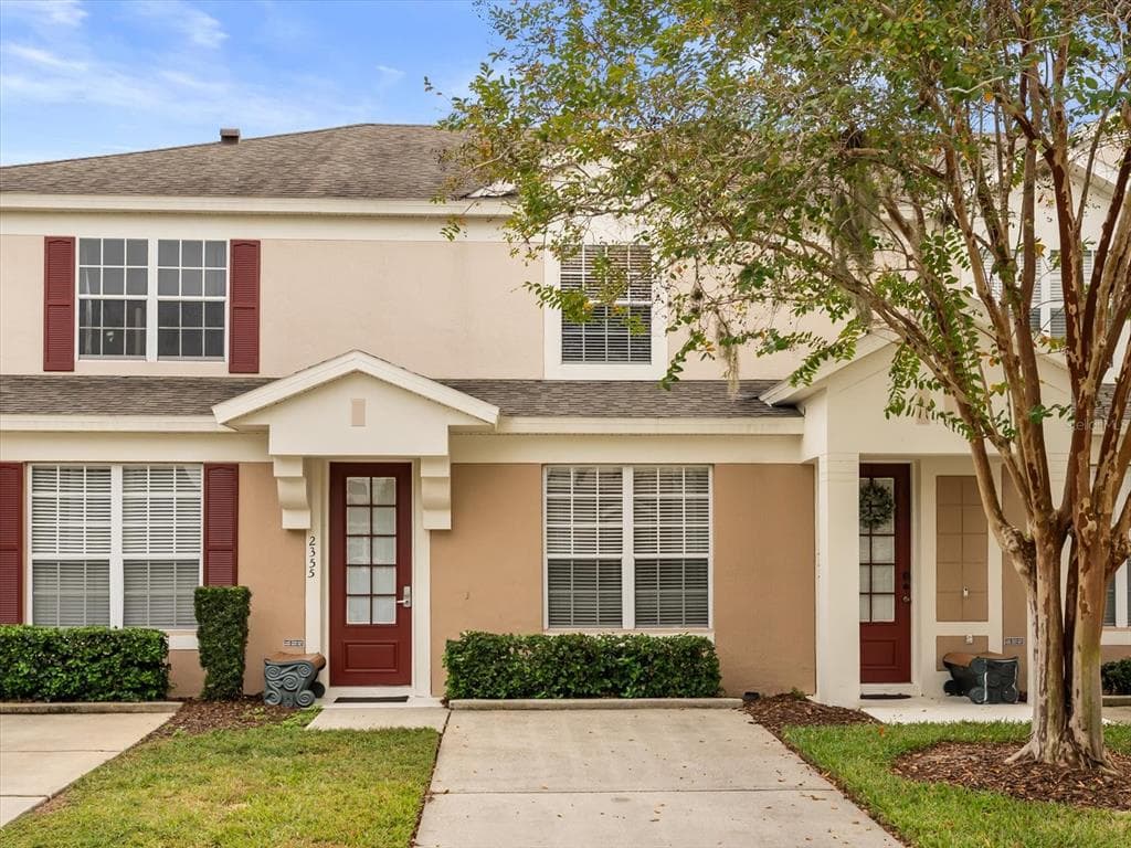 2355 SILVER PALM DRIVE KISSIMMEE, FL 34747