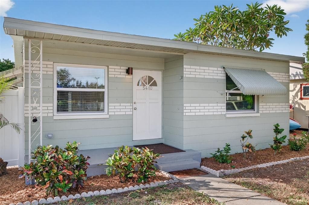 5410 19TH AVE S GULFPORT, FL 33707