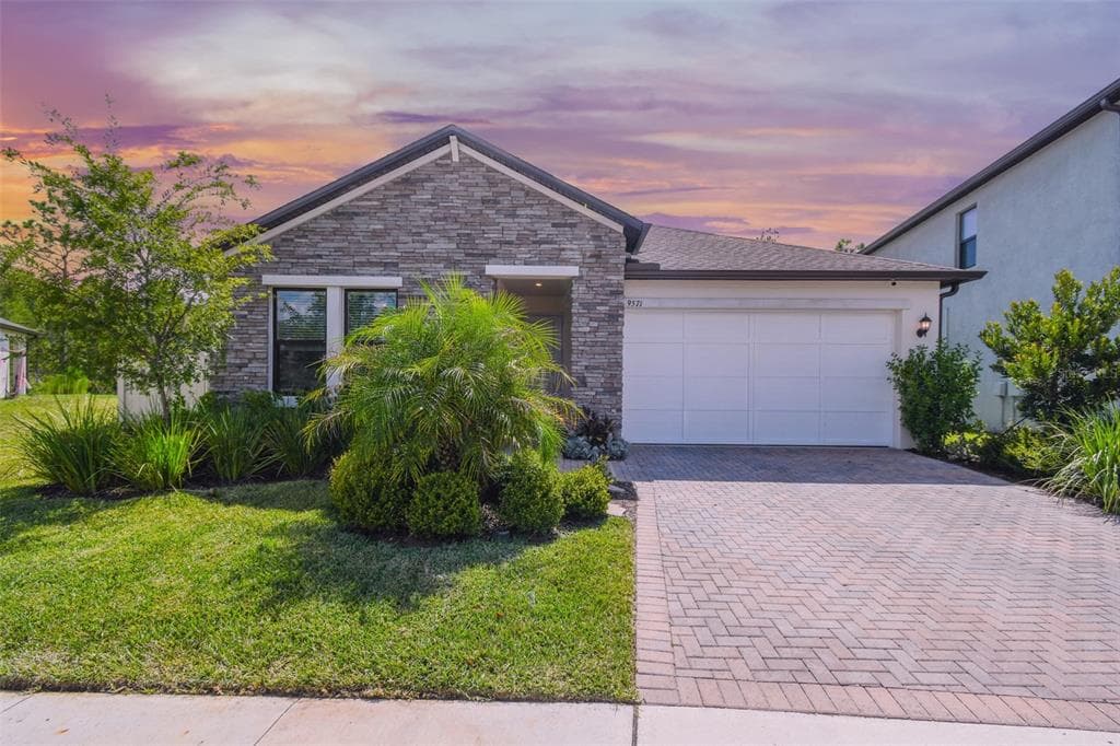 9571 LITTLE BLUESTEM DRIVE LAND O LAKES, FL 34637