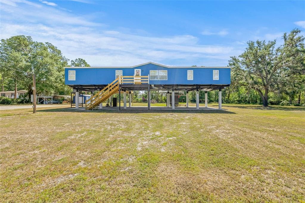 4425 PINE STREET VALRICO, FL 33596