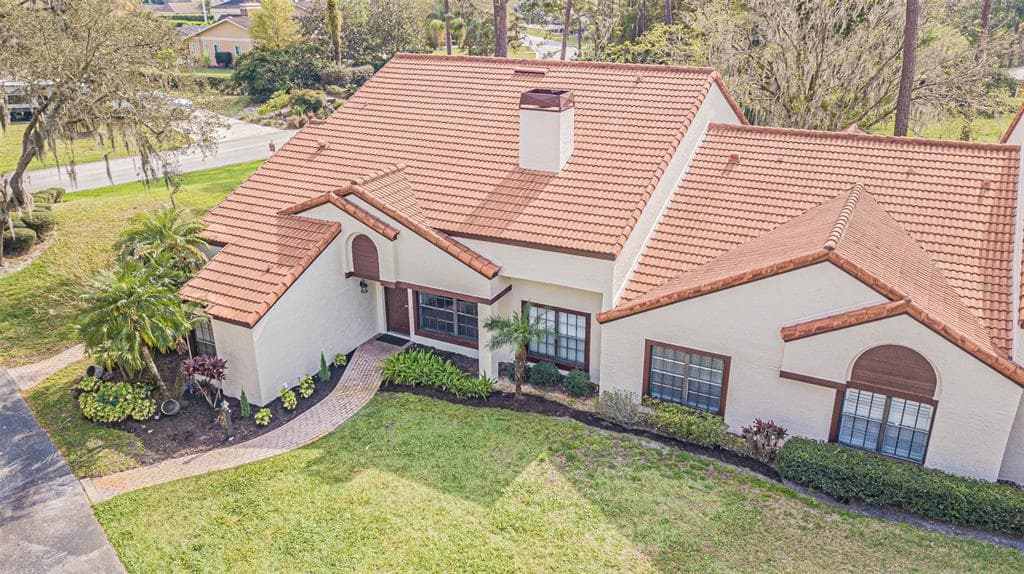 5427 VILLA D'ESTE COURT WESLEY CHAPEL, FL 33543