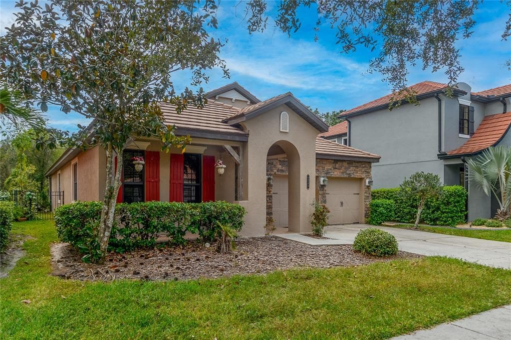 8249 DUNHAM STATION DRIVE TAMPA, FL 33647