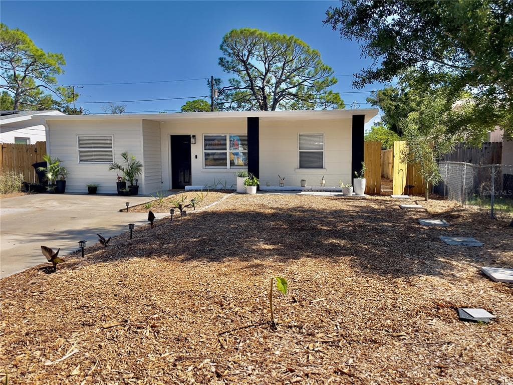 7631 46TH WAY N PINELLAS PARK, FL 33781
