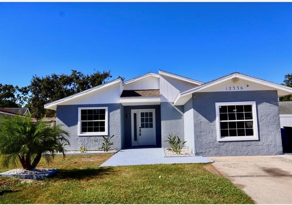 12336 CLOVERSTONE DRIVE TAMPA, FL 33624