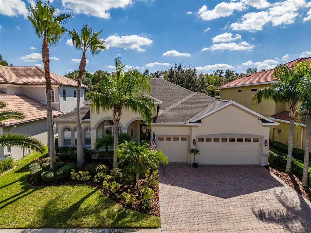 10537 MARTINIQUE ISLE DRIVE TAMPA, FL 33647