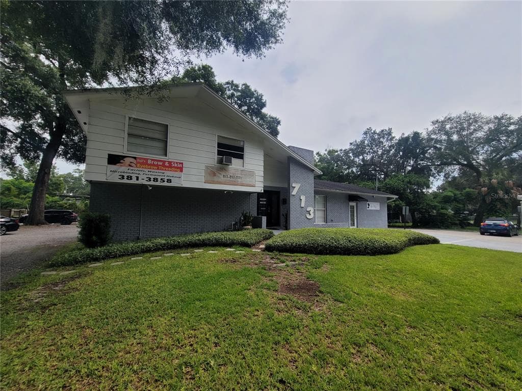 713 LITHIA PINECREST ROAD BRANDON, FL 33511