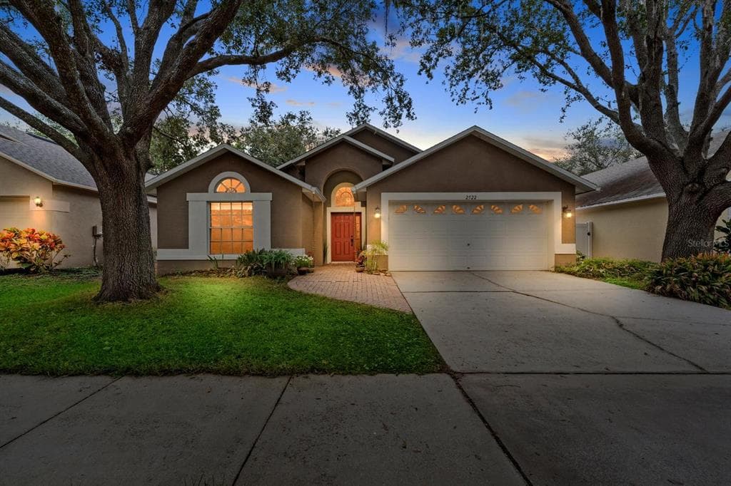 2522 CLARESIDE DRIVE VALRICO, FL 33596