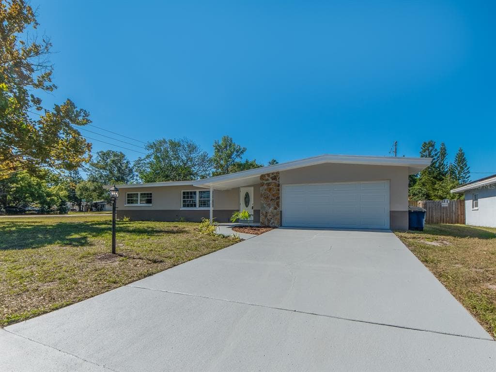 1596 S EVERGREEN AVENUE CLEARWATER, FL 33756