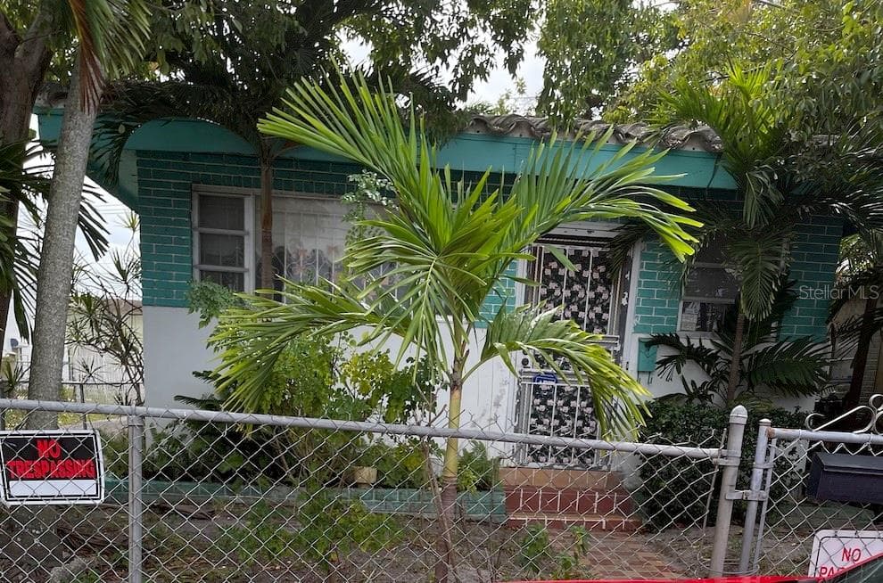 1510 NW 70TH STREET MIAMI, FL 33147
