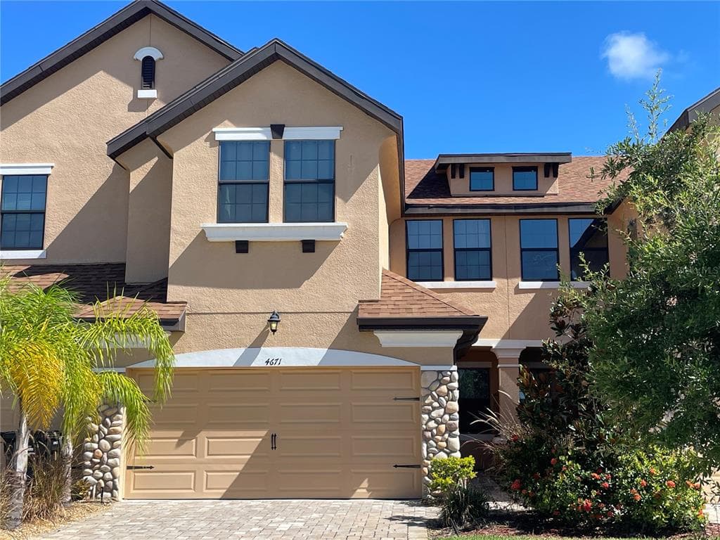 4671 WANDERING WAY WESLEY CHAPEL, FL 33544