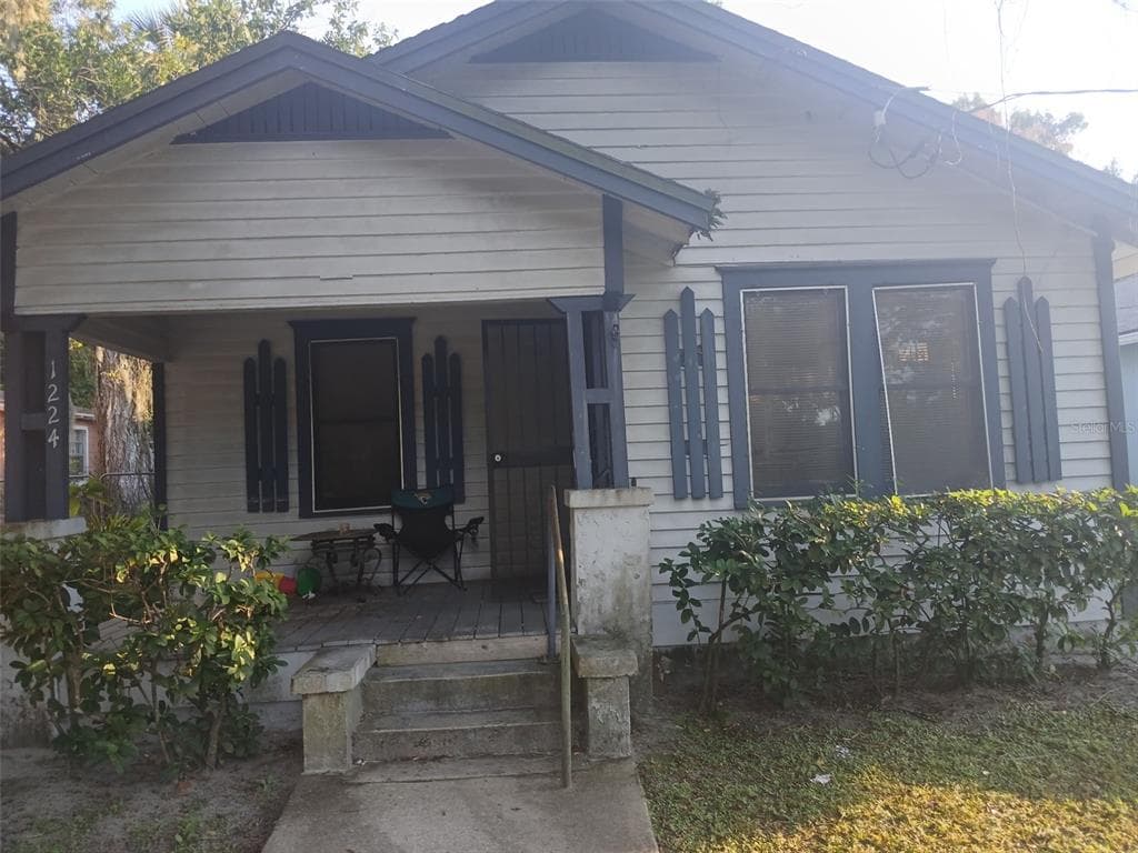 1224 KENNARD STREET JACKSONVILLE, FL 32208