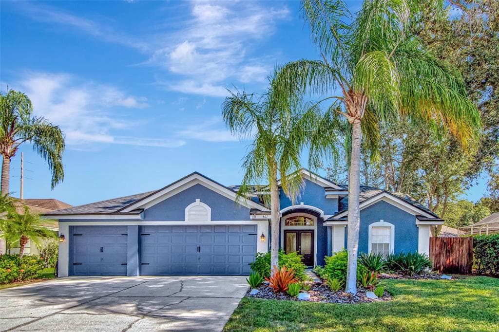 467 EQUINE DRIVE TARPON SPRINGS, FL 34688
