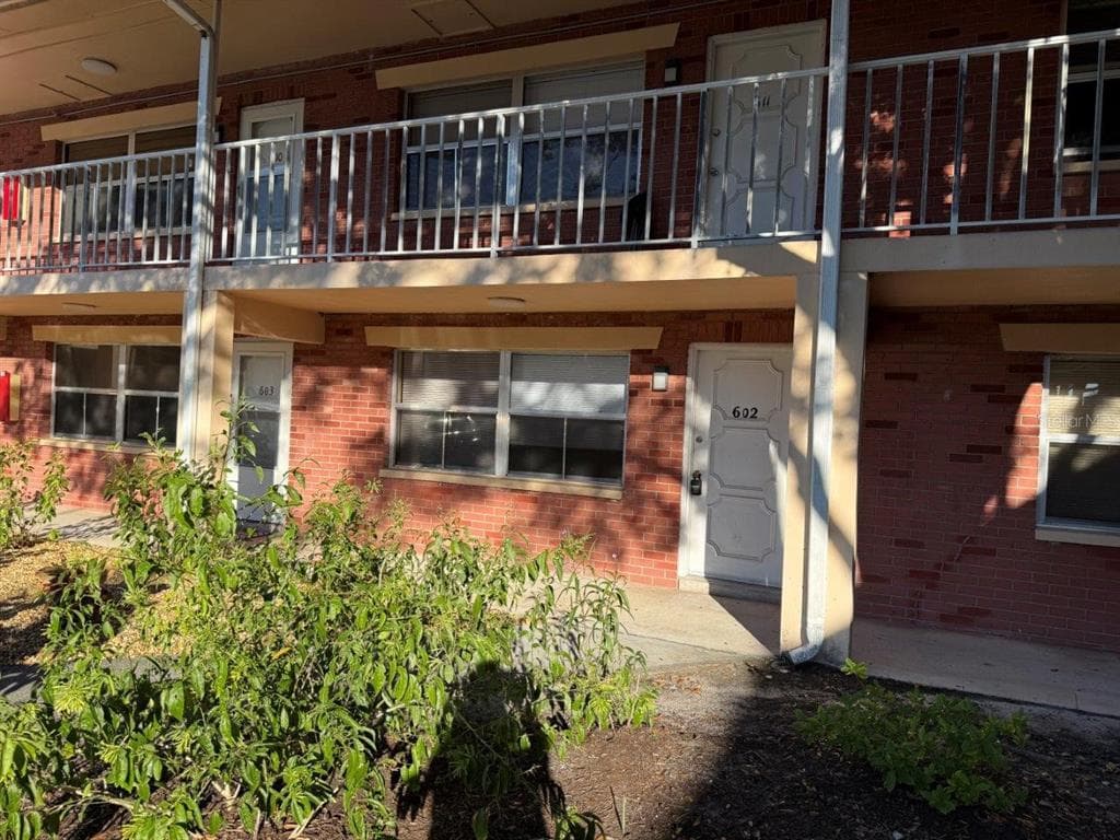 3301 58TH AVENUE S UNIT 602 ST PETERSBURG, FL 33712