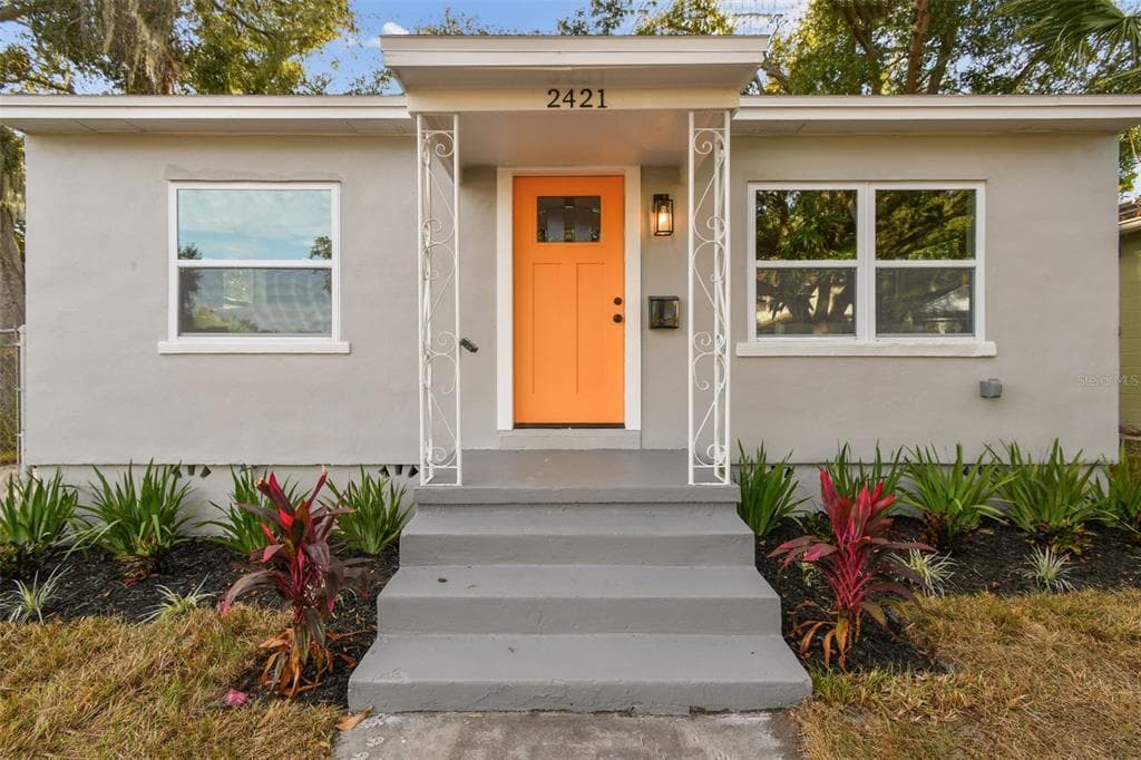 2421 19TH STREET S ST PETERSBURG, FL 33712