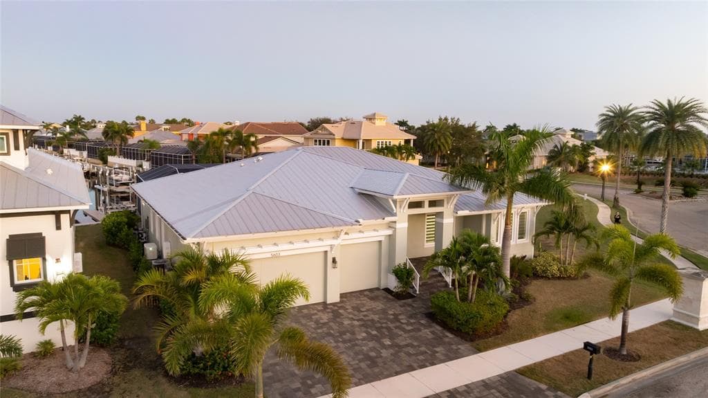 5603 TYBEE ISLAND DRIVE APOLLO BEACH, FL 33572