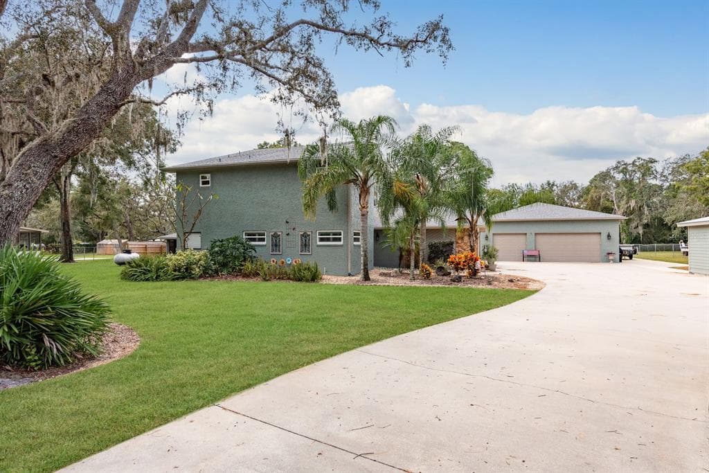 1627 BELLTOWER NEW PORT RICHEY, FL 34655