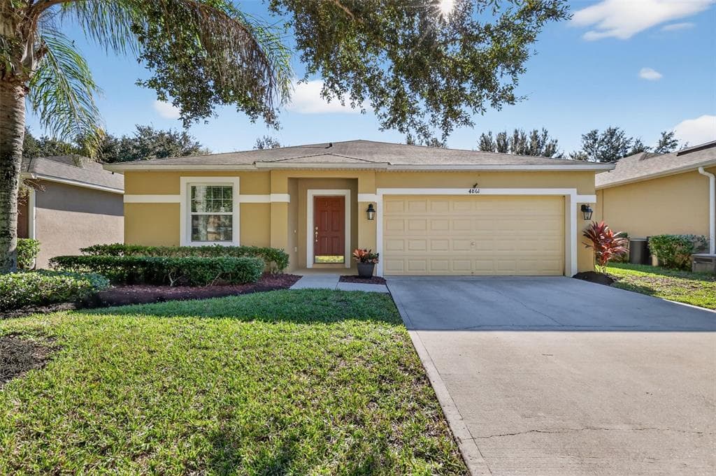 4861 WATERS GATE DRIVE TAVARES, FL 32778