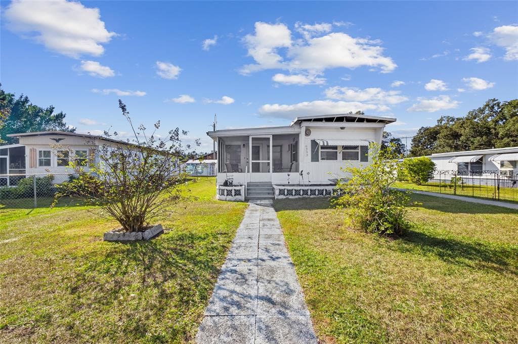 6423 OHIO STREET ZEPHYRHILLS, FL 33542