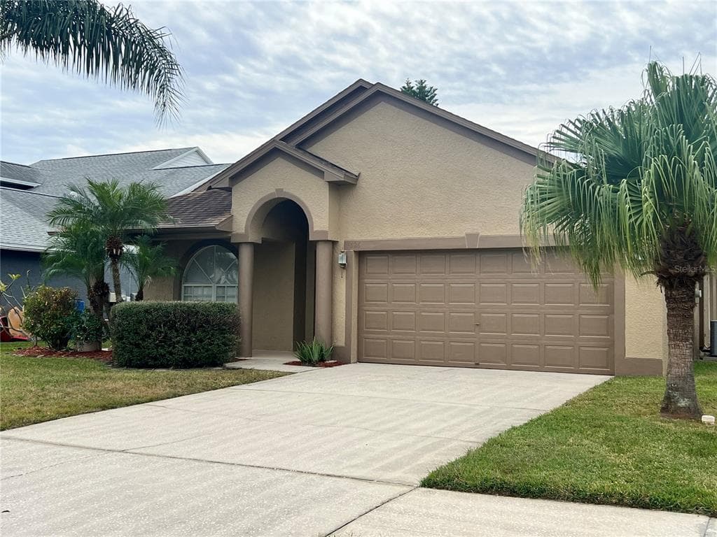 526 CYPRESS VIEW DRIVE OLDSMAR, FL 34677