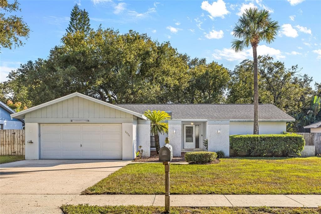 2824 RUSTIC OAKS DRIVE PALM HARBOR, FL 34684