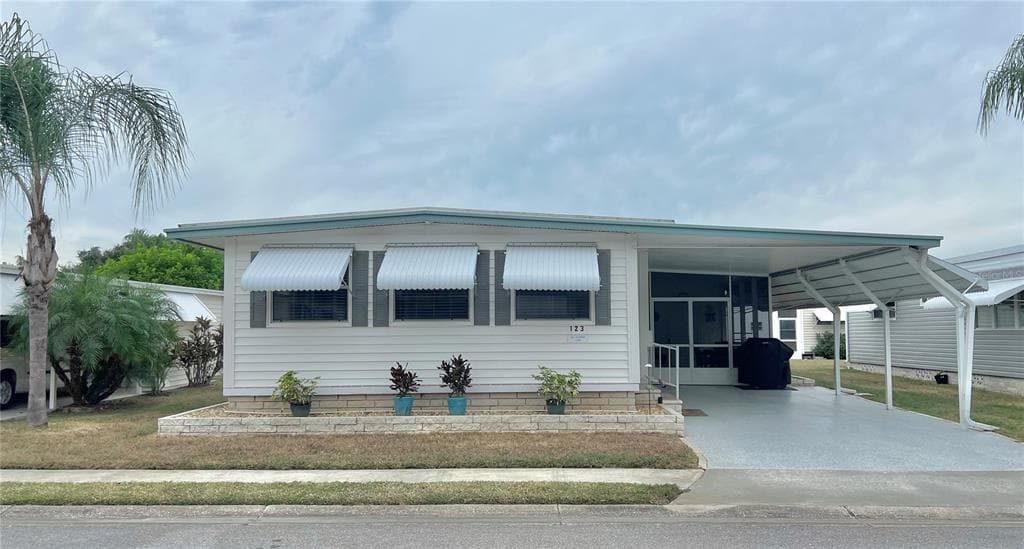 1100 BELCHER ROAD S UNIT 123 LARGO, FL 33771