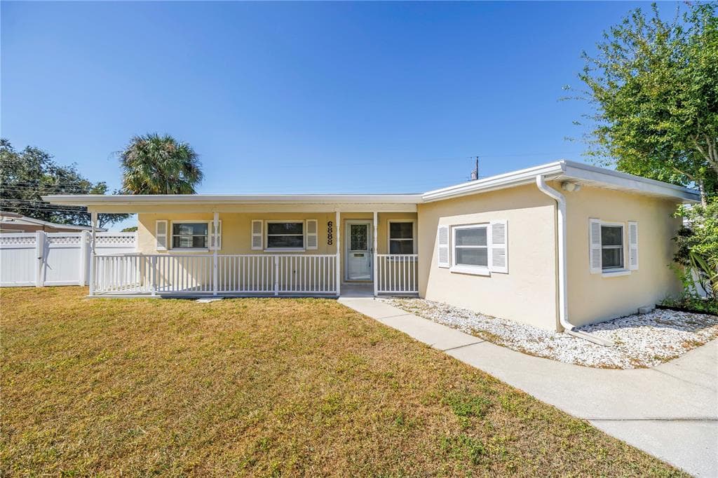 6888 20TH STREET N ST PETERSBURG, FL 33702