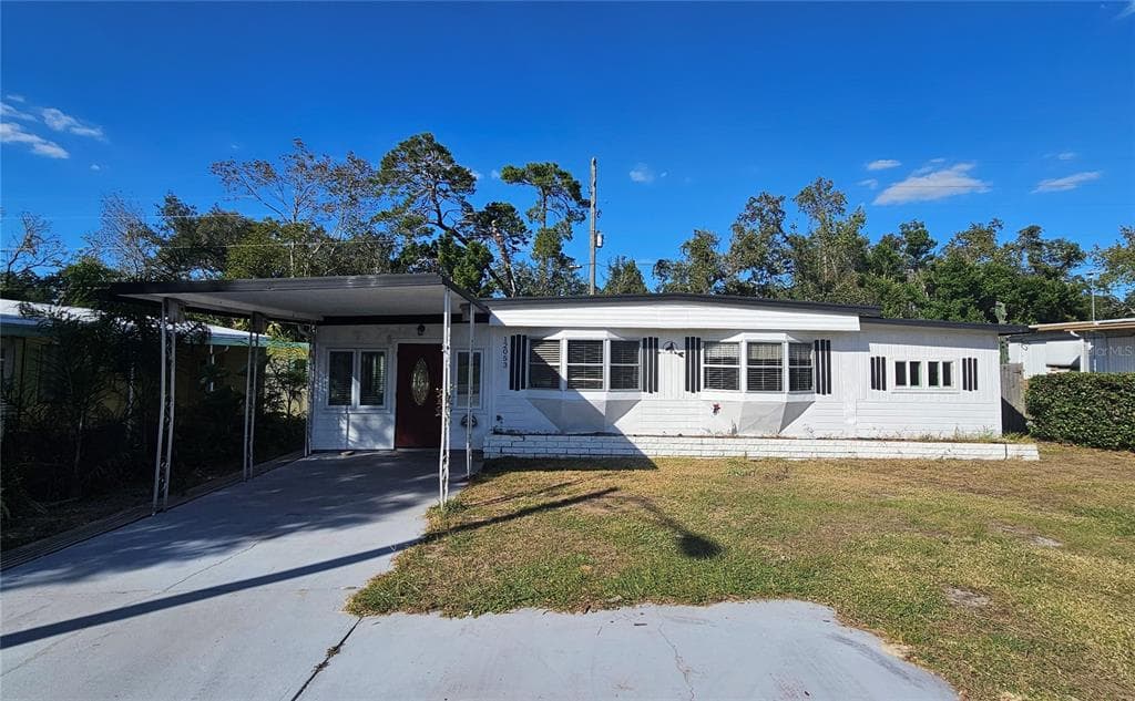 12053 FAIRWAY AVENUE BROOKSVILLE, FL 34613