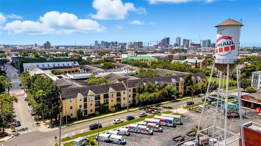 1910 E PALM AVENUE UNIT 11105 TAMPA, FL 33605