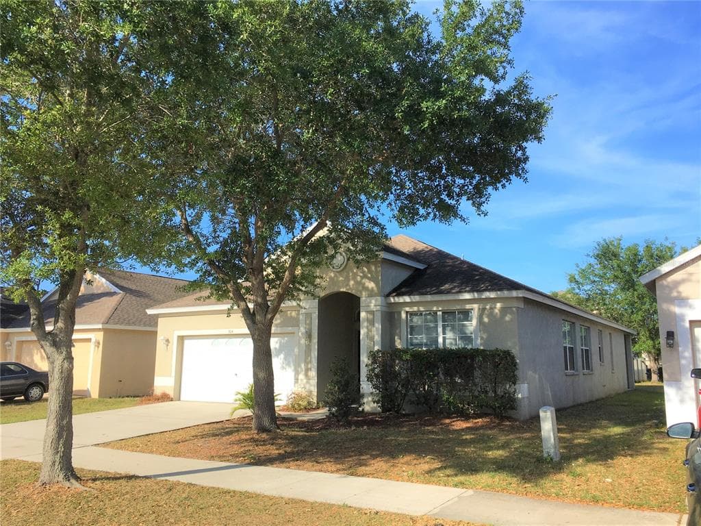 904 15TH STREET NE RUSKIN, FL 33570